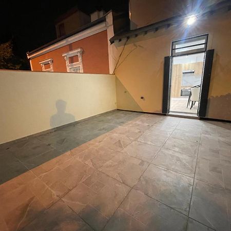 Appartement Avec Terrasse Et Ciel Etoile ! نوازي-لو-سيك المظهر الخارجي الصورة